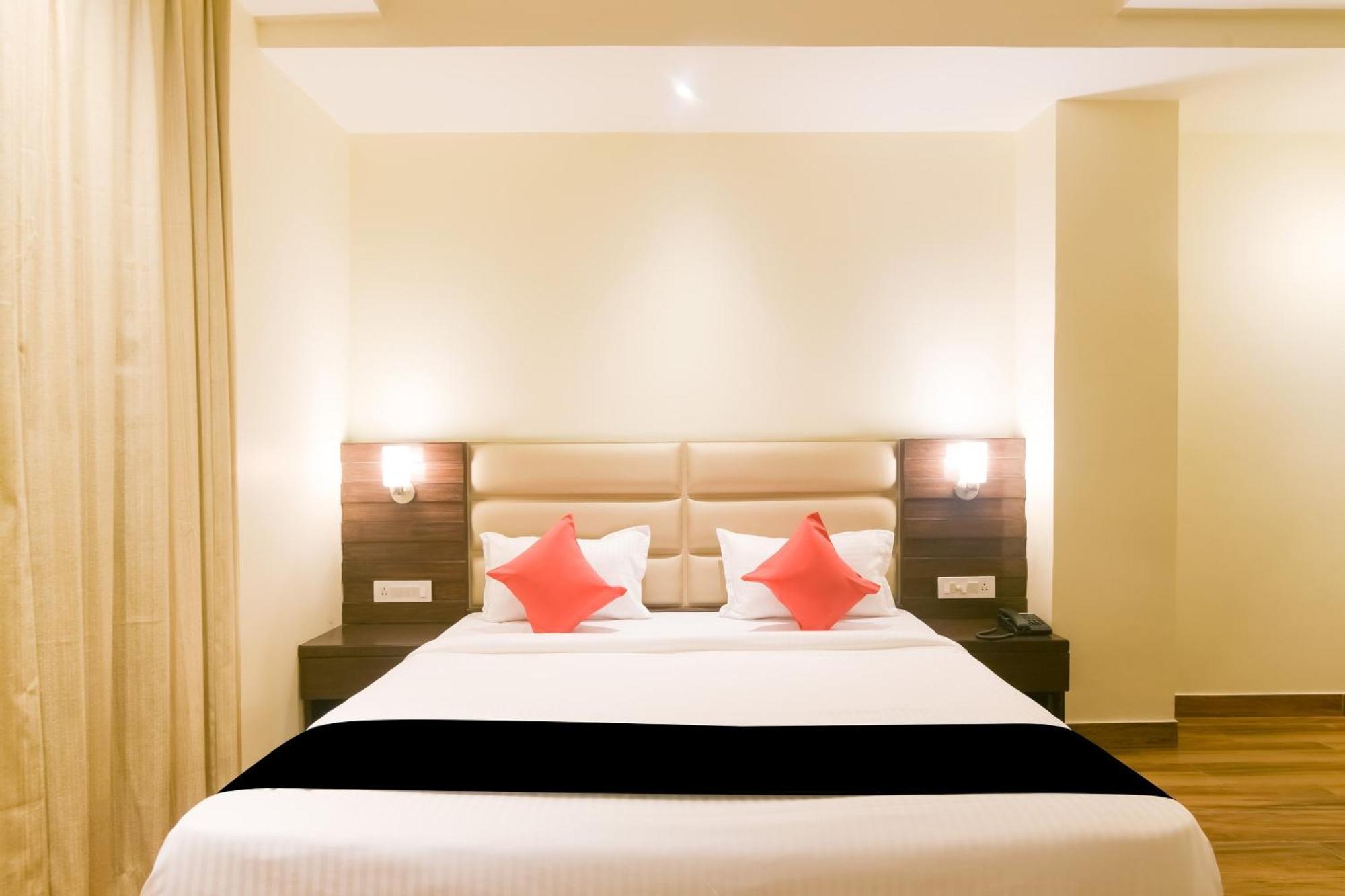 Super Collection O Starlight Hotel Kānpur Exterior photo